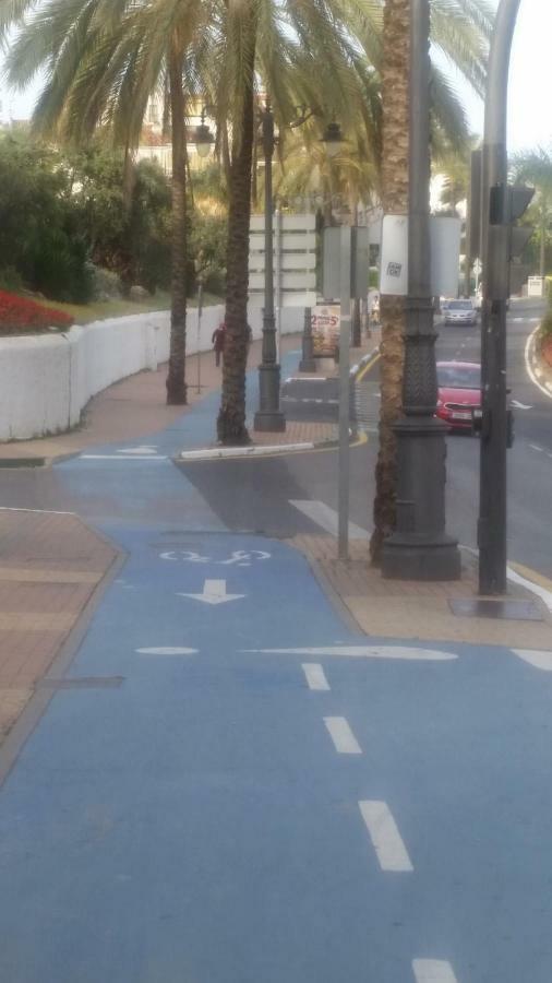 Puerto Deportivo Estepona Buitenkant foto