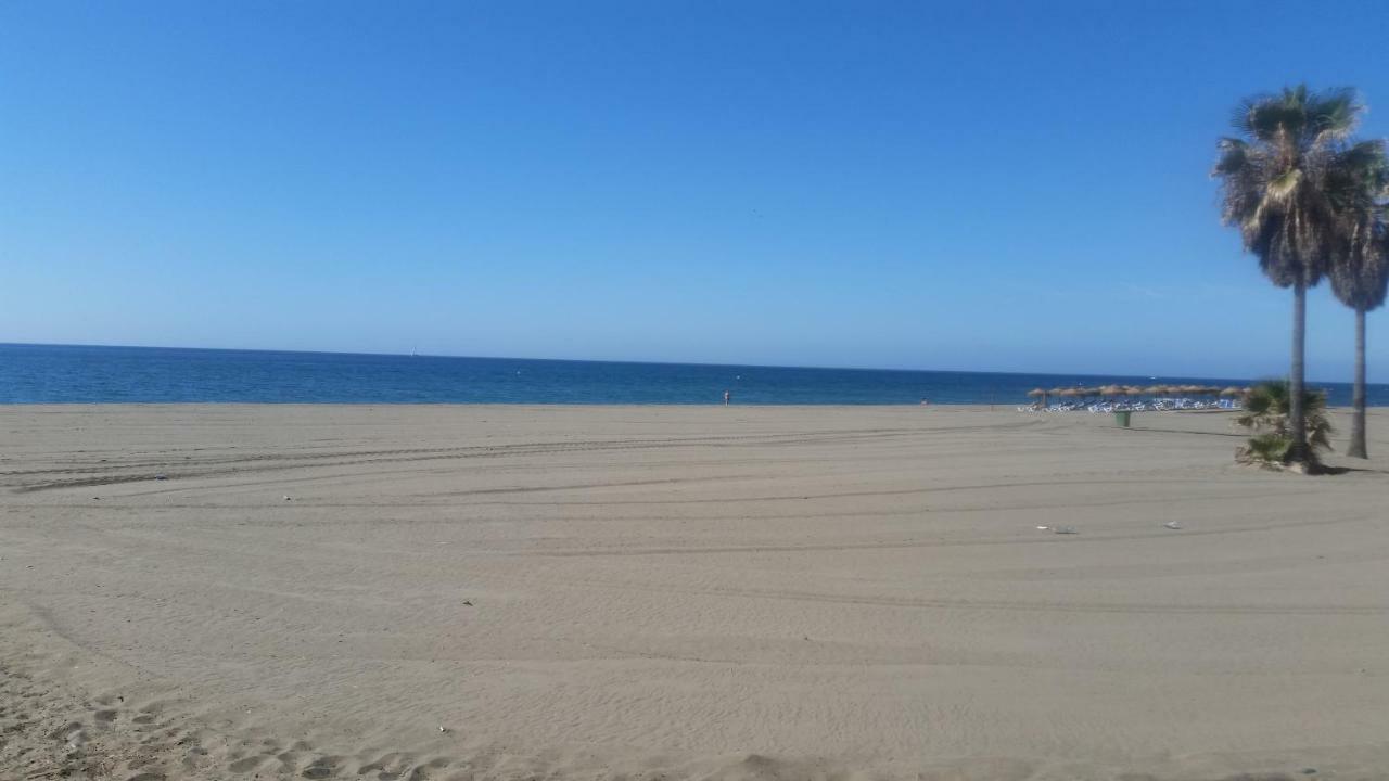 Puerto Deportivo Estepona Buitenkant foto
