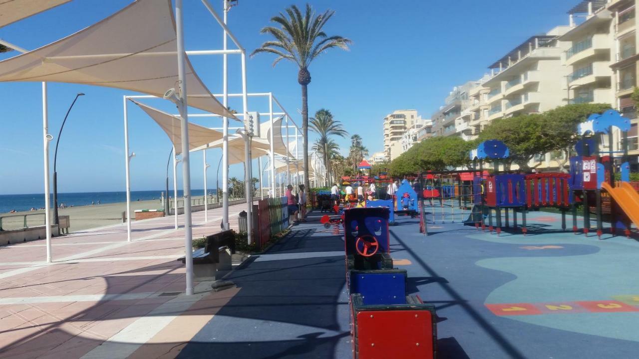 Puerto Deportivo Estepona Buitenkant foto