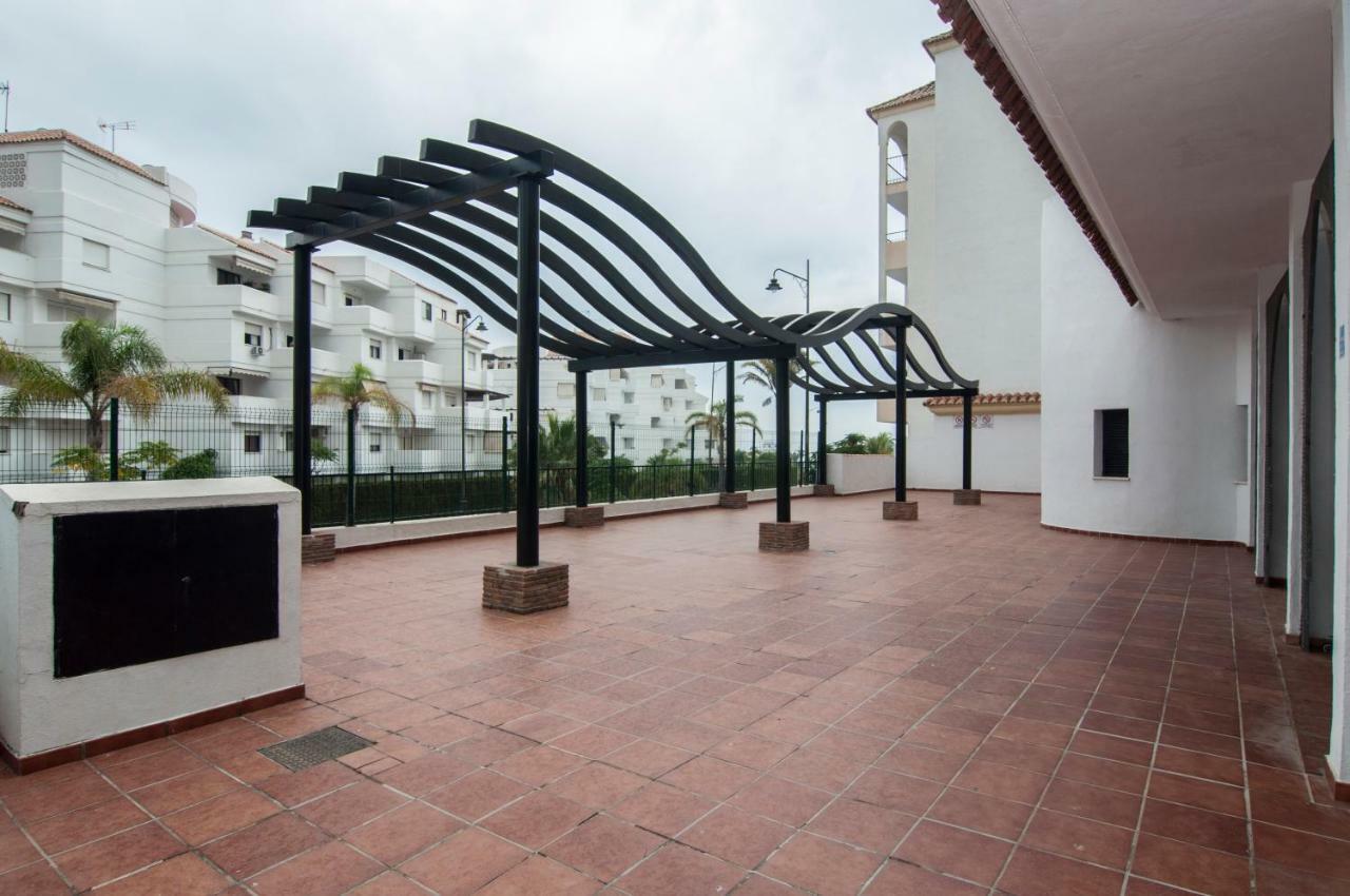 Puerto Deportivo Estepona Buitenkant foto